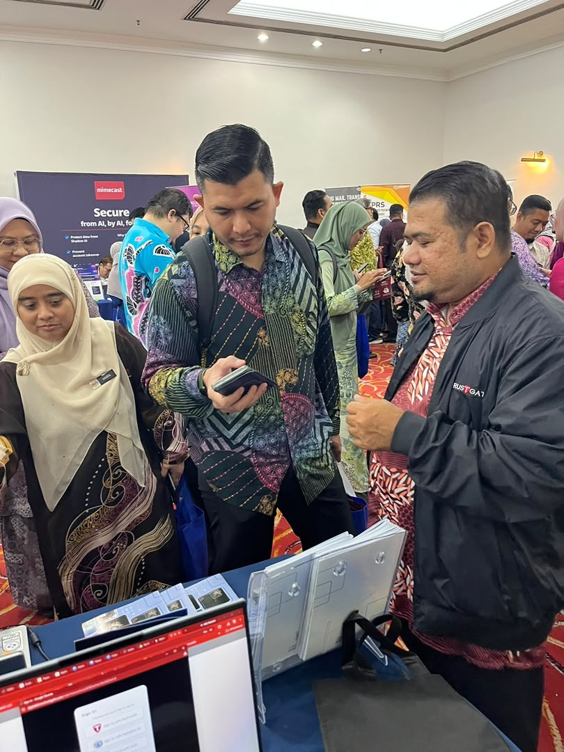 Strengthening Digital Trust at MyGovUC Roadshow 2026 in Melaka